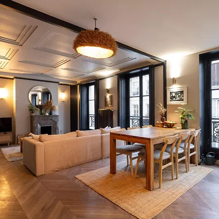 Magnifique Galeries Lafayette Apartment